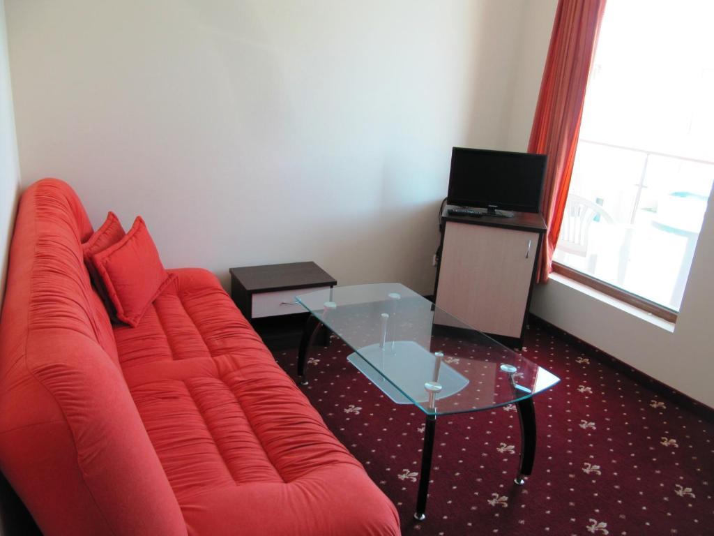 Maverick Hotel Sunny Beach Værelse billede