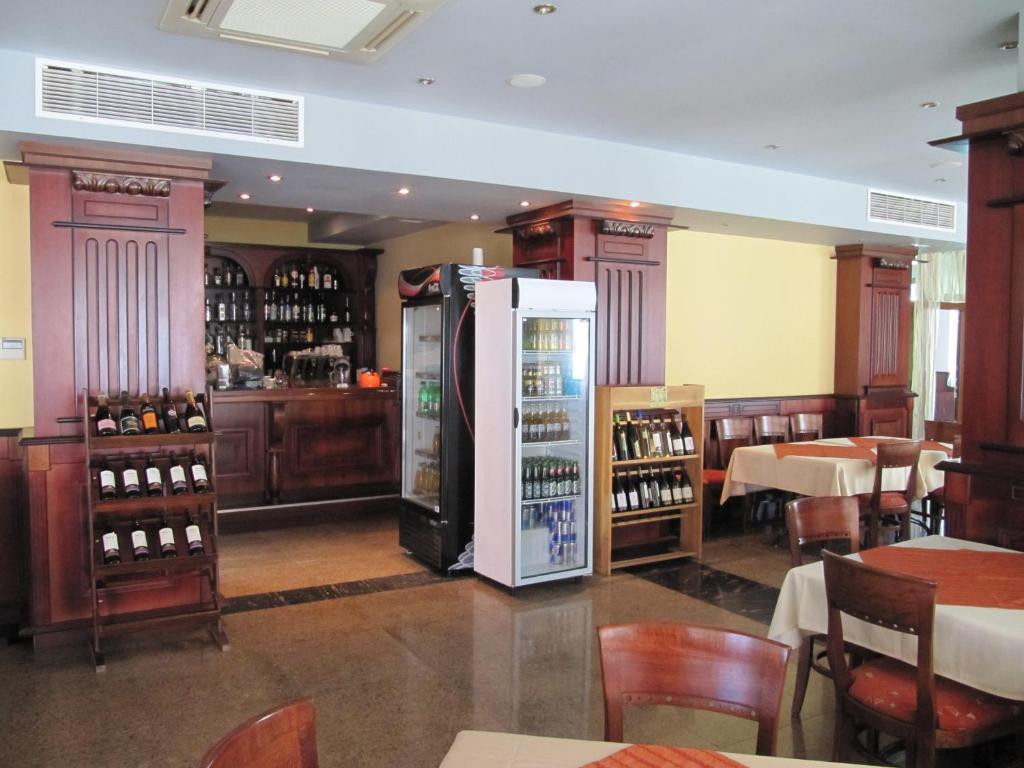 Maverick Hotel Sunny Beach Eksteriør billede